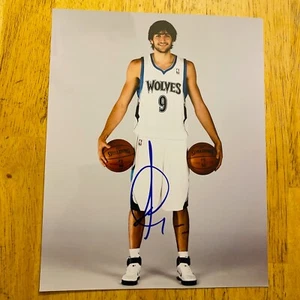 RICKY RUBIO TIMBERWOLVES SIGNED / AUTOGRAPHED 8X10 PHOTO NICE!! - Picture 1 of 1