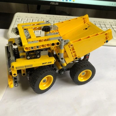 LEGO Technic 42035 Mining Dump Truck Retired 2015 Set USED Construction Toy - Image 1 of 4
