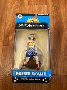 DC Direct First Appearance Series 1 Wonder Woman Collector Actionfigur - Bild 1 von 6