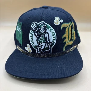 Mitchell & Ness Boston Celtics My City Snapback Mütze Kappe - Schwarz/Seitenaufnäher - Bild 1 von 13