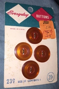Vintage Everyday Buttons (4) Sz 30 Rust Colored Made In USA - Picture 1 of 2
