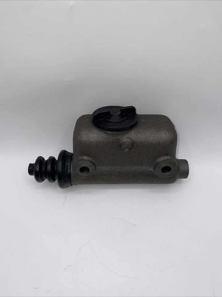 Cilindro maestro de embrague Raybestos CMA24045 para Ford P-350 P-500 1968-1977 Foto 1 de 2