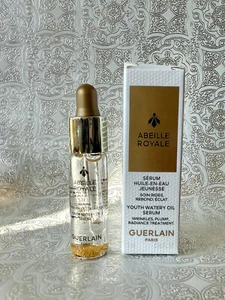 GUERLAIN ABEILLE ROYALE YOUTH SIERO OLIO ACQUOSO 5 ML/0,16 FL. OZ FORMATO TRIAL NUOVO CON SCATOLA - Foto 1 di 3
