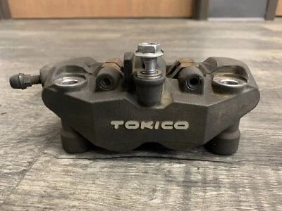 Suzuki GSXR1000 GSXR600 GSXR750 OEM Front Left Brake Caliper TOKICO - Image 1 of 4