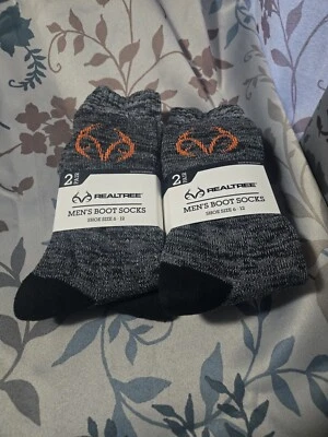 New RealTree Men’s Winter Outdoor Boot Socks  Sz 6-12  2-2Pack (4pairs) - Image 1 of 3