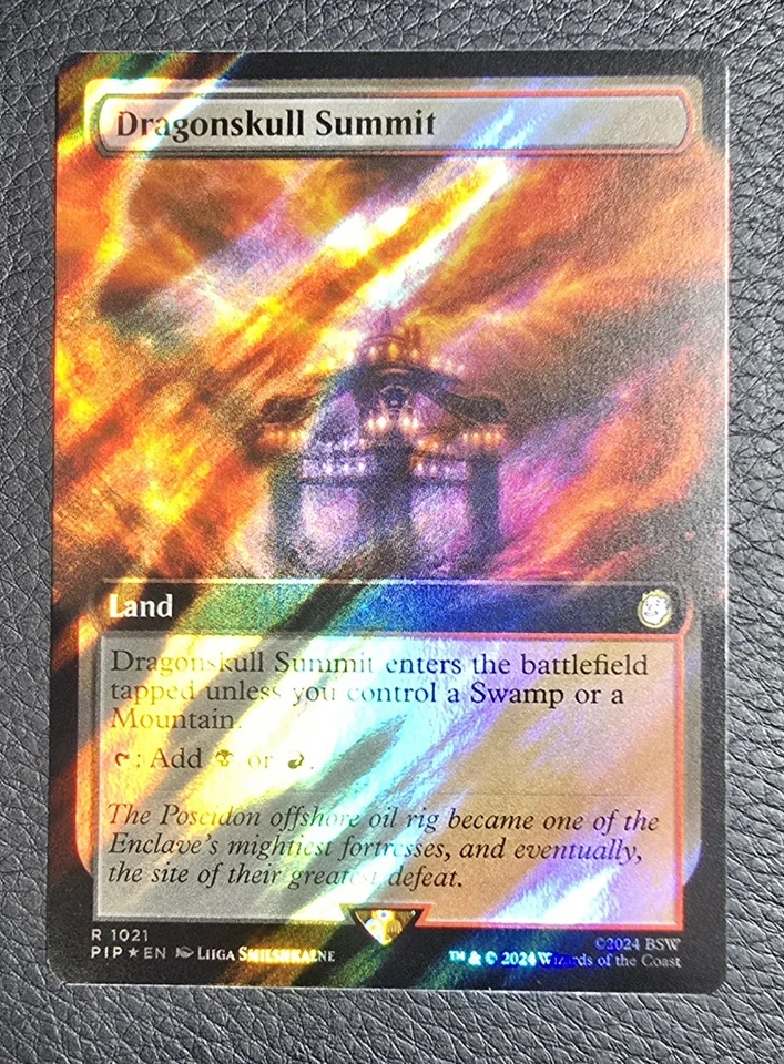 Dragonskull Summit (Extended Art) (Surge Foil) Universes Beyond: Fallout MTG - Image 1 of 2