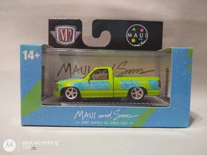 M2 Machines Maui & Sons 1990 Chevrolet C1500 Silverado 1/64 - Bild 1 von 7