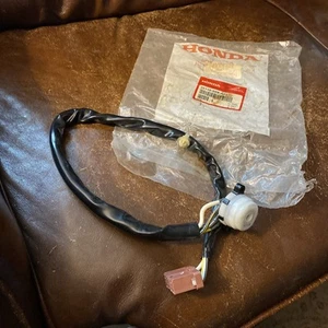 Genuine Honda 35130-S0X-A01 Steering Switch New - Picture 1 of 8