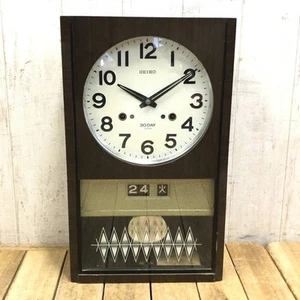 SEIKO 30-Day Wall Clock – Vintage Wooden Pendulum Wind-Up – Retro Japan Antique - Picture 1 of 7