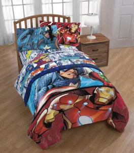 Marvel AVENGERS Reversible COMFORTER - Captain America Ironman Hulk FULL 🌟NEW🌟 - Picture 1 of 5