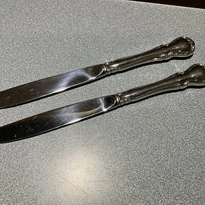 Towle French Provincial Sterling SILVER Dinner place Knife 8 7/8” set of 2 - Picture 1 of 4