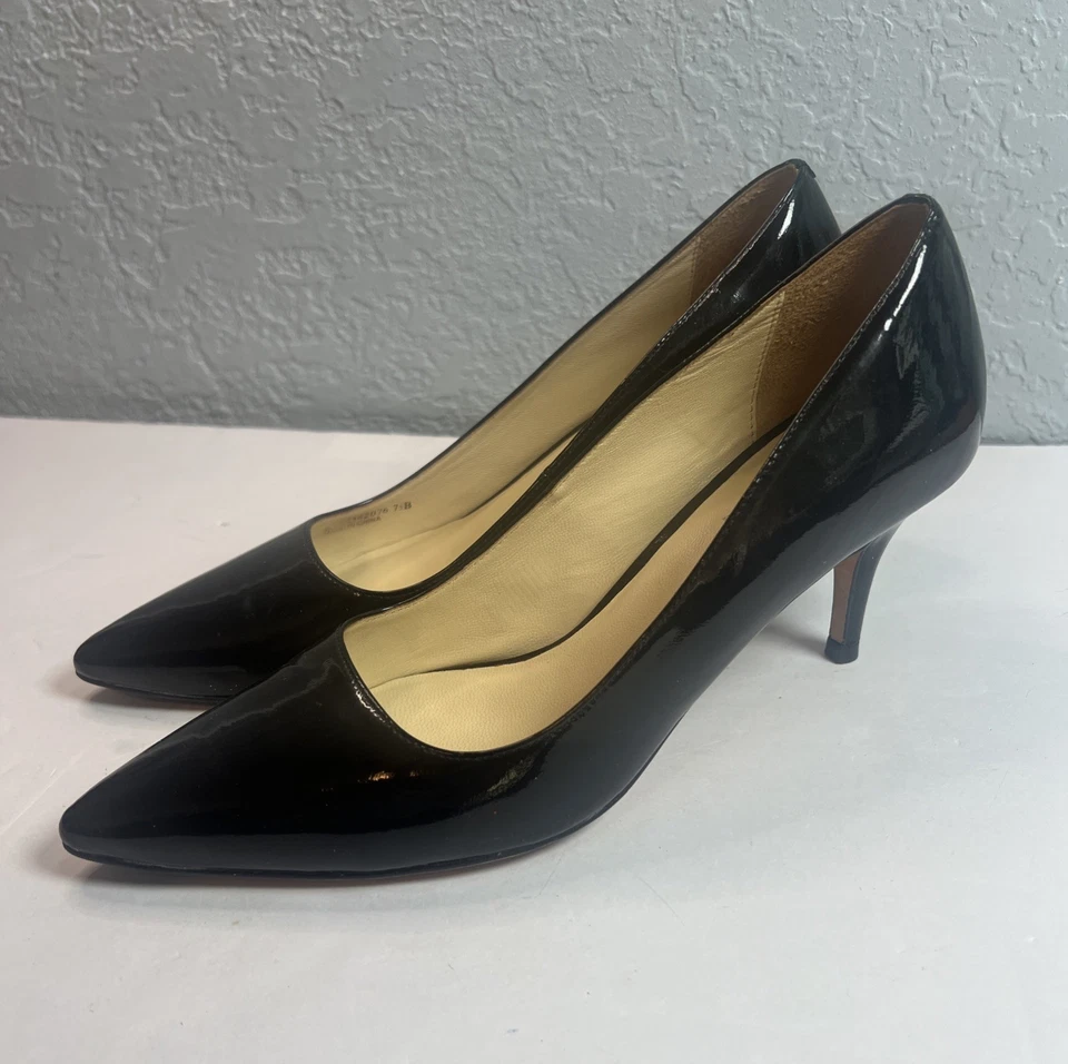 Tacones para mujer COLE HAAN Grand Pro cuero patentado negro punta en punta talla US7.5 B Foto 1 de 4