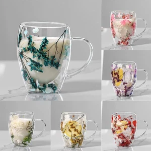 Taza de café aislada con flores secas de vidrio de doble pared con mango 350 ml - Imagen 1 de 17