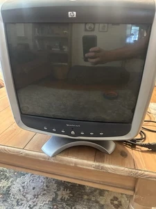 Retro/Gaming HP Pavilion MX70 CRT VGA Computer Monitor P1283S - Works GREAT! - Picture 1 of 13
