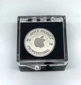 Apple Product Professional Pin Anstecker (2014) - Employee Exclusive, Not for Sale - Bild 1 von 4