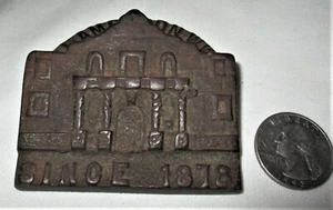 XXX ANTIQUE TEXAS STAR USA ALAMO CAST IRON DESK TOOL ART ADVERTISING PAPERWEIGHT - Picture 1 of 9