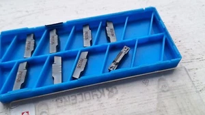 8 Kyocera grooving inserts GDM4020N-040GMI ( 4mm groove turn for KGDIR KGDIL ) - Picture 1 of 2