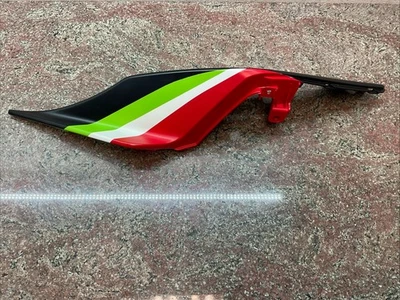 Carenado trasero izquierdo Aprilia Tuono 1100 RSV4 2017-2020 mercado de accesorios Foto 1 de 4