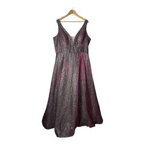 Royal Queen Sparkly Iridescent Formal Dress V-Neck Sleeveless Party Gown Size 16 - Picture 1 of 7