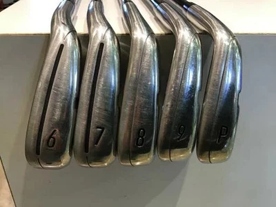 TaylorMade M4 2021 Iron Set 6-9,Pw 5pc Flex Regular ATMOS RED Graphite - Image 1 of 4