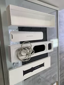 Apple Watch Series 4 40 mm Cellular Space Gray Aluminum Case - Read Description - Picture 1 of 4
