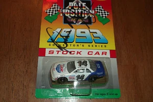 DONNIE NEUENBERGER HANDSIGNIERT #14 LUCAS ÖL MASSSTAB 1:64 POLE POSTION 1993 (27) - Bild 1 von 3