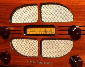 Vintage Fabric for Speaker Grill Cloth - Antique Radio Grille or Amp Restoration - Picture 1 of 2