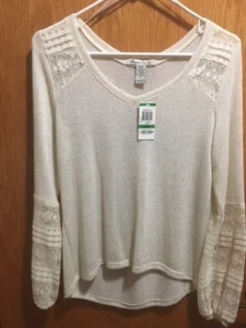 American Rag Juniors Sweater Oatmeal Color Size L. NWT Bought at Macy's. - Picture 1 of 7