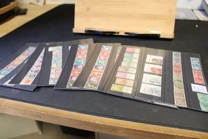 Lote de clase Bund/Berlin DS con KBWZ, buenos pares, ideal EST/goma, Michel XL (13 fotos - Imagen 1 de 1