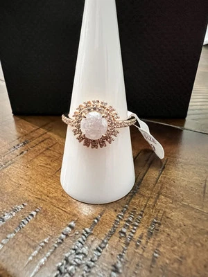 Ring Bomb Party, RBP5365, She's Fierce and Beautiful, White Ice Crystal - Image 1 of 3