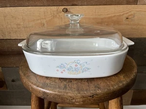 VTG Corning Ware A-10-B - Country Cornflower - Casserole Dish w/Lid 2.5 L - Picture 1 of 13
