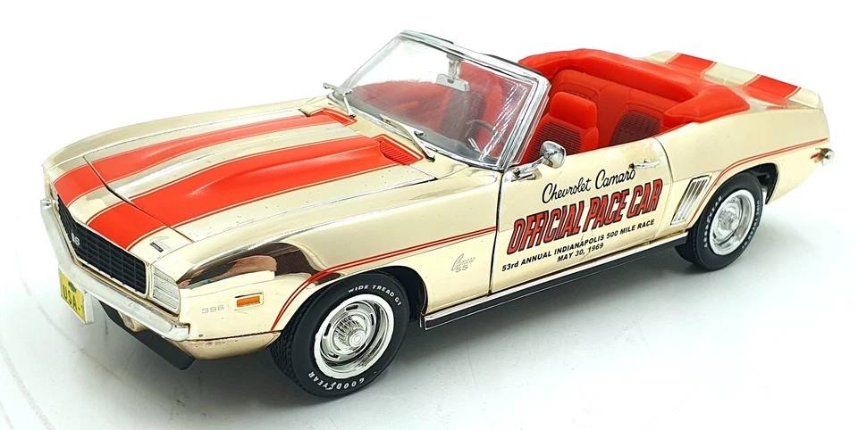 Exact Detail 1/18 Scale WCC214 - Chevrolet Camaro Official Pace Car - Chrome - Image 1 of 4