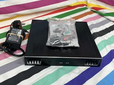 Akasa Plato X7D USB A-NUC39-M1B - Image 1 of 4