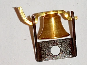 BRASS BELL W ANGLED BLACK BRASS YOKE HO SCALE MANTUA TYCO FACTORY ORIGINAL NEW - Picture 1 of 14