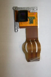 Nikon Coolpix L100 Series: CCD Sensor - Picture 1 of 2