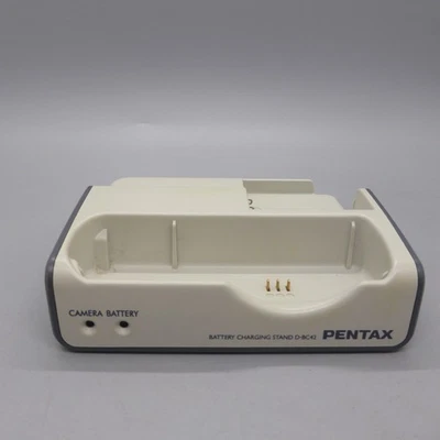 Pentax D-BC42 Battery Charging Stand For Pentax Cameras - Image 1 of 4