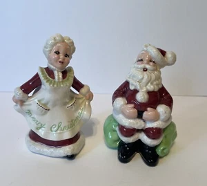 Vintage Mr. & Mrs. Santa Claus ‘70’s Atlantic Mold figurines - Picture 1 of 2