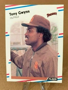 1988 Fleer ⚾ TONY GWYNN #585, S.D. Padres 🏆HOF'07  -  MINT  