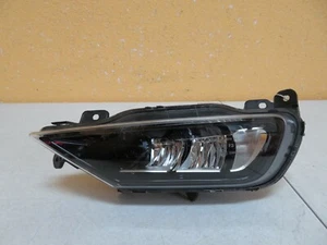 2017-2019 VOLVO S90 V90 CROSS COUNTRY LEFT SIDE FOG LIGHT - Picture 1 of 7