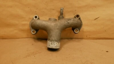 Conducto de conexión colector de agua Ferrari 308 Foto 1 de 4