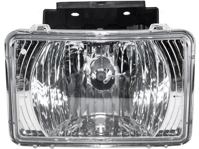 19MX86N Left and Right Fog Light Fits 2007-2008 Isuzu i370 - Image 1 of 1