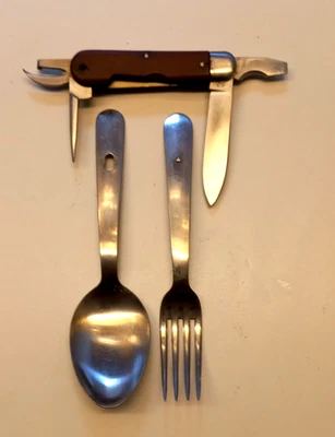 VTG WENGERINOX Military Swiss Army Pocket Knife, 1952 & Sw. Army Spoon & Fork 69 - Image 1 of 4