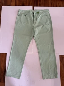 Peter Millar 5 Pocket Khaki Pant 97% Cotton 3% Spandex Casual Style Small Stain - Picture 1 of 6