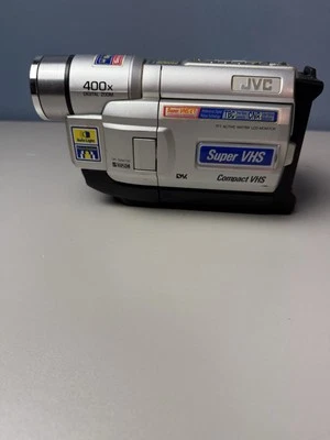 JVC GR-SXM730U Compact VHS Analog Video Camcorder - Image 1 of 4
