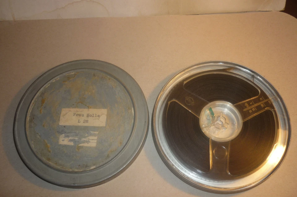 Defa Heimfilm 8mm s.w. 60 Meter = Frau Holle ! - Bild 1 von 1