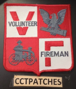 FREIWILLIGE FEUERWEHR FEUERWEHRMANN (UNBEKANNT) PATCH - Bild 1 von 2