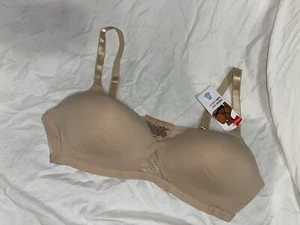 Hanes Reggiseno Donna Grande Nudo Così Leggero Comfort Senza Ferretto Convertibile (130)Q4 - Foto 1 di 3