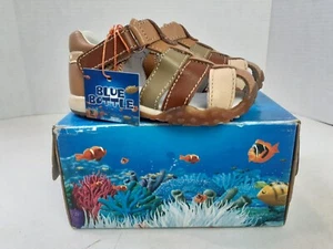New BLUE BOTTLE Youth Sandals Shoes Size 5.5 Beige Cognac Khaki Straps Vitello - Picture 1 of 11