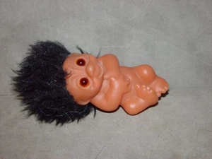 Muñeca Troll 3" Dam Norfin Baby Pelo Negro - Imagen 1 de 1