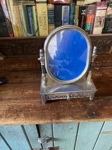 Vintage Jewellery Box - Picture 1 of 12